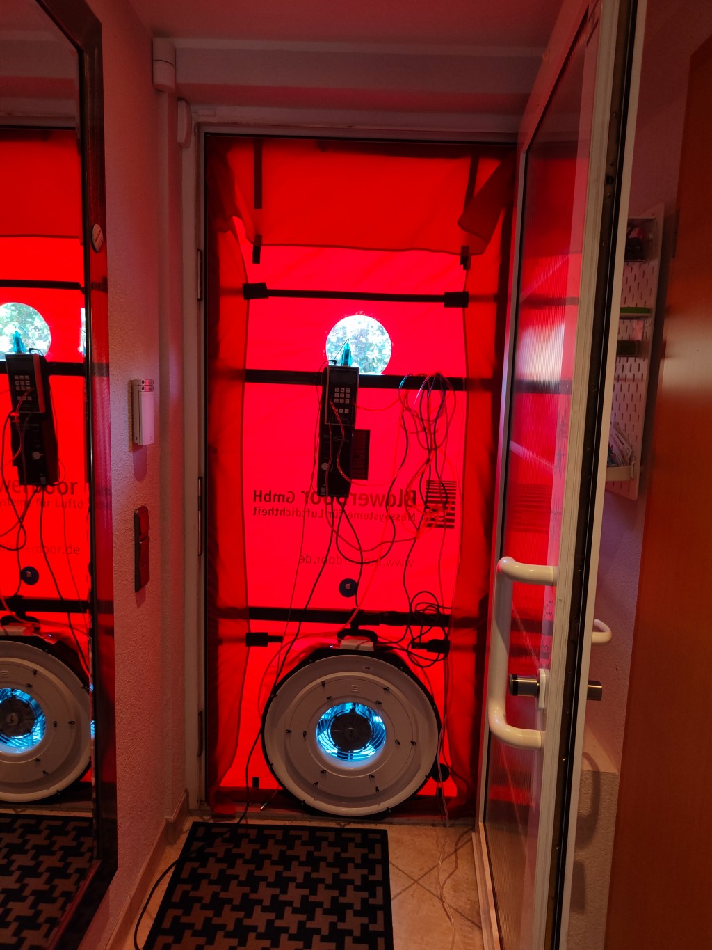Blower-Door-Test